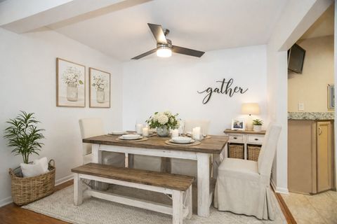 Tiny photo for 551 CARLYSLE Drive #2, Clarendon Hills, IL 60514 (MLS # 12510097)