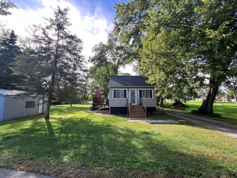 Tiny photo for 1701 W Low Avenue, McHenry, IL 60050 (MLS # 12774651)
