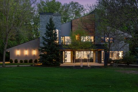 Photo of 45 Clay Cliffe Drive, Tonka Bay, MN 55331 (MLS # 12648640)