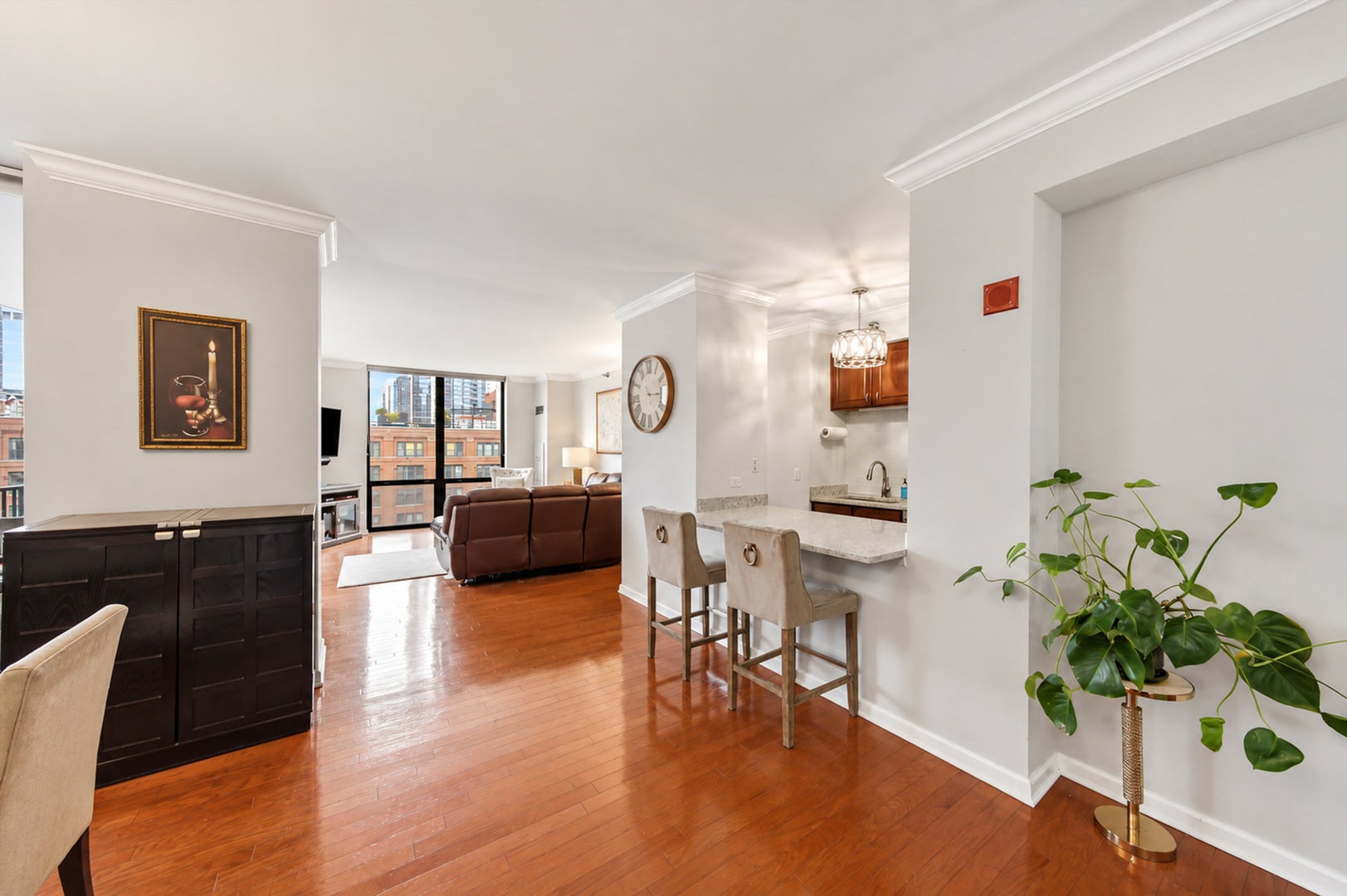 435 W Erie Street 801