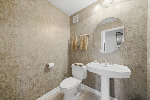 Tiny photo for 435 W Erie Street #801, Chicago, IL 60654 (MLS # 12772377)