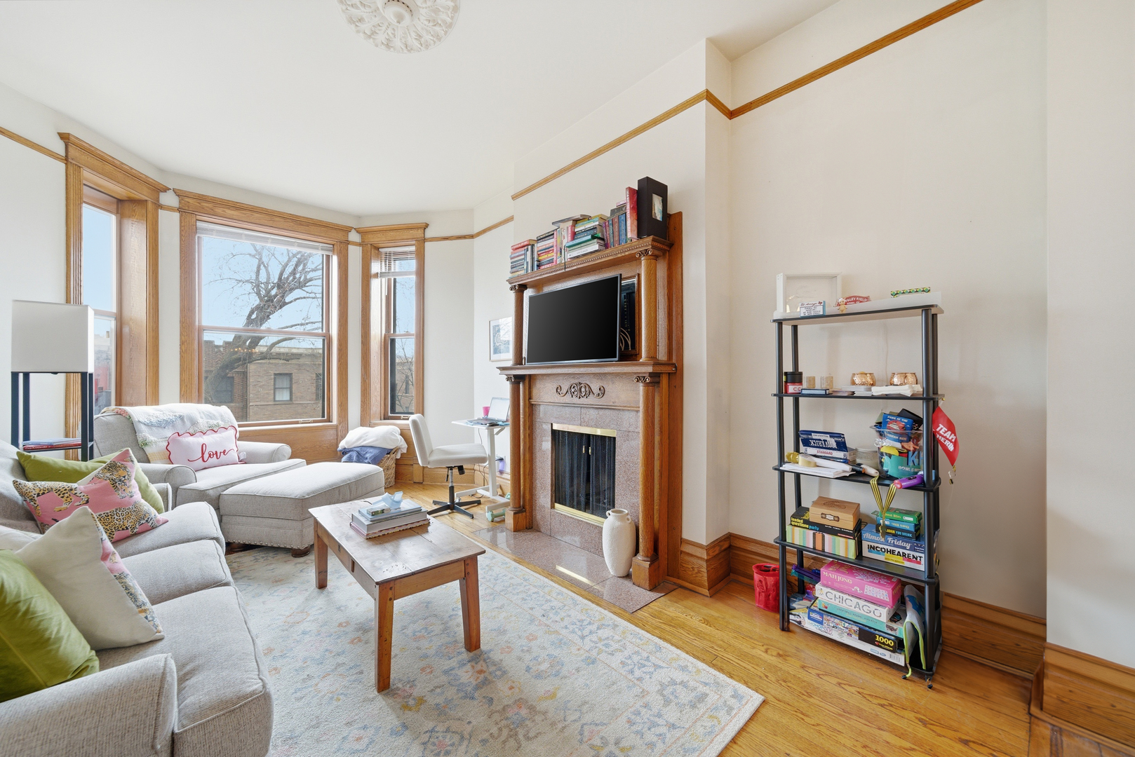 849 W NEWPORT Avenue 3
