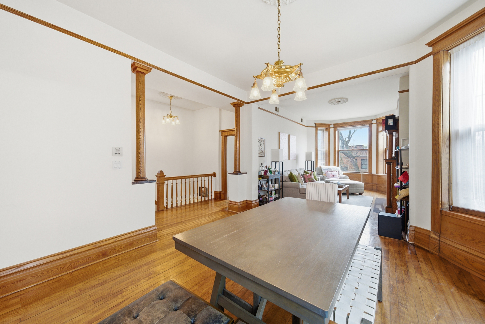 849 W NEWPORT Avenue 3
