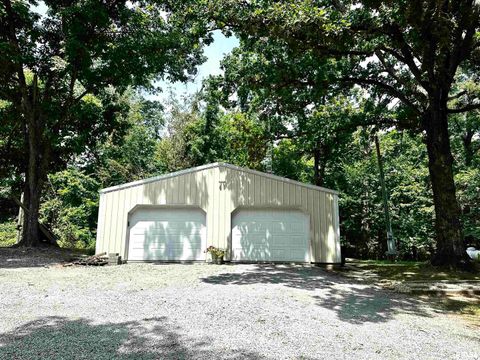 Tiny photo for 2030 Gierten Road, Centralia, IL 62801 (MLS # EB459205)