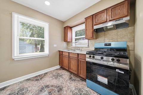 Tiny photo for 16820 S crane Avenue, Hazel Crest, IL 60429 (MLS # 12658401)