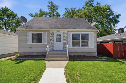 Photo of 16820 S crane Avenue, Hazel Crest, IL 60429 (MLS # 12658401)