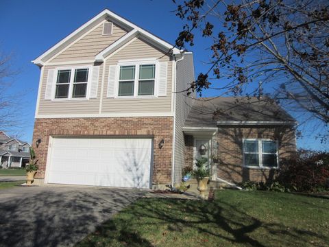 A home in Crest Hill