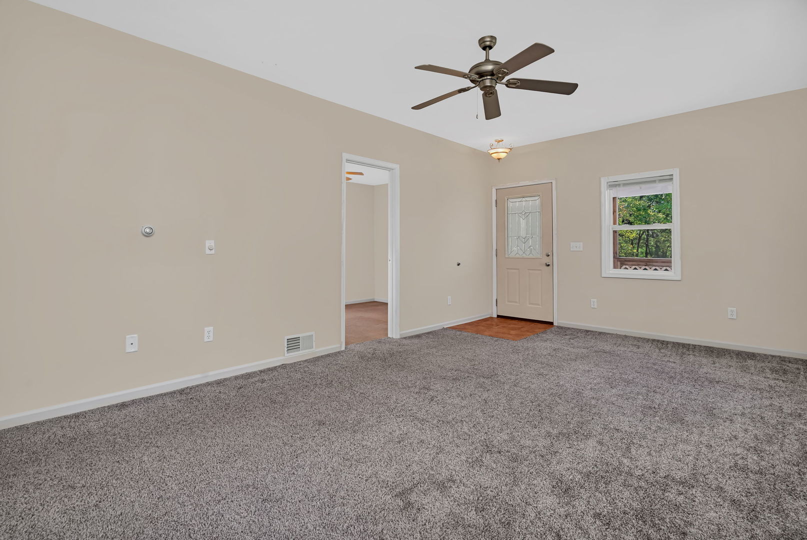 212 E Chippewa Street