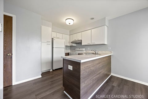 Tiny photo for 1344 S Lorraine Road #F, Wheaton, IL 60189 (MLS # 12749727)