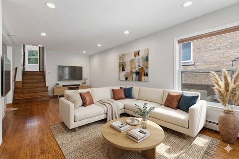 Tiny photo for 5768 N Lacey Avenue, Chicago, IL 60646 (MLS # 12762848)
