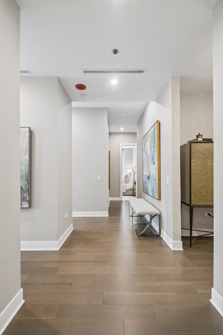 403 N Wabash Avenue 3A