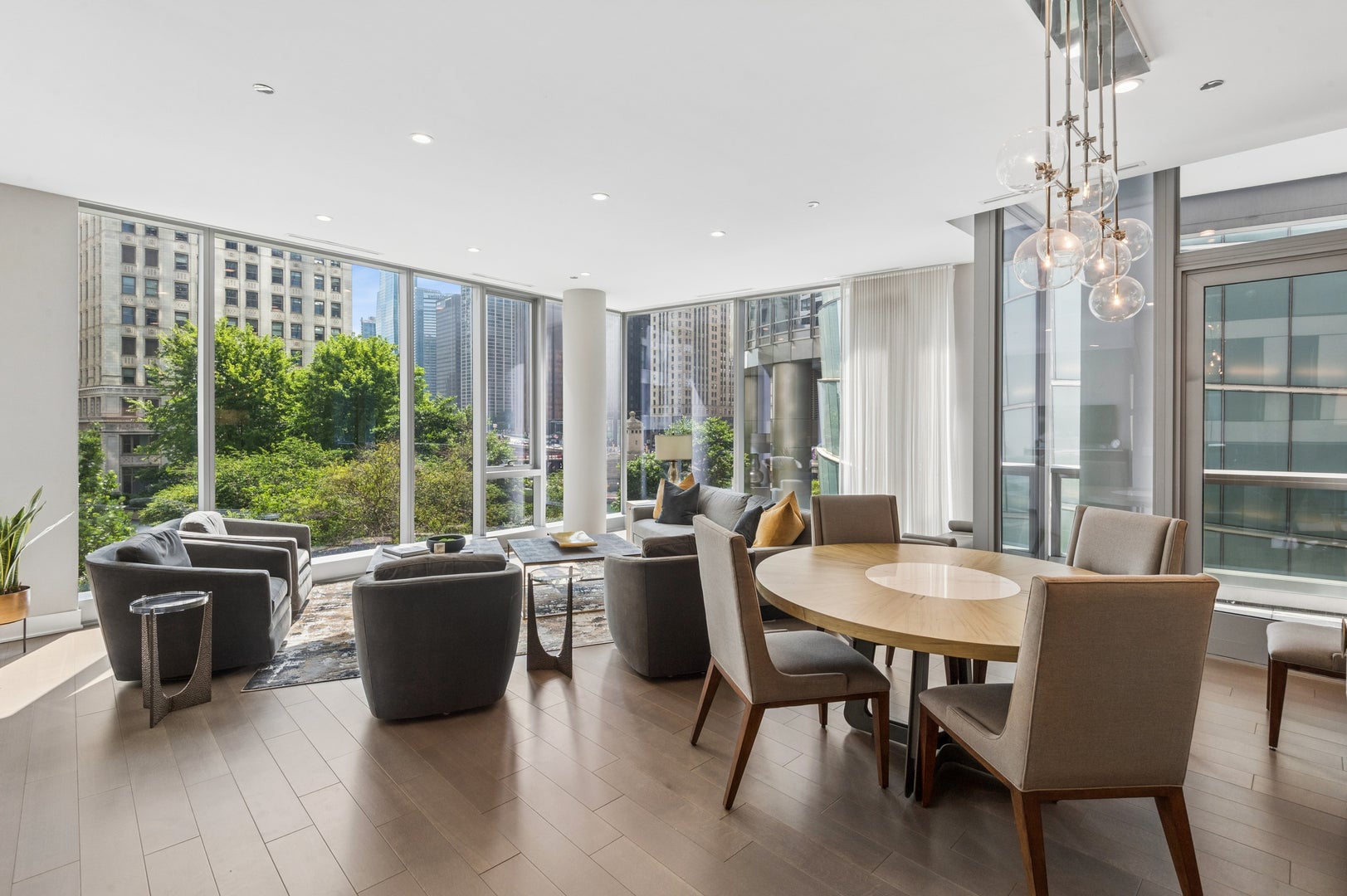403 N Wabash Avenue 3A