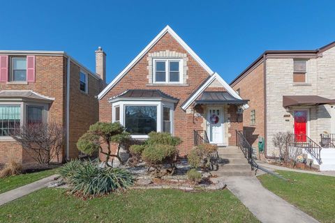 1634 N 74TH Court Elmwood Park IL 60707