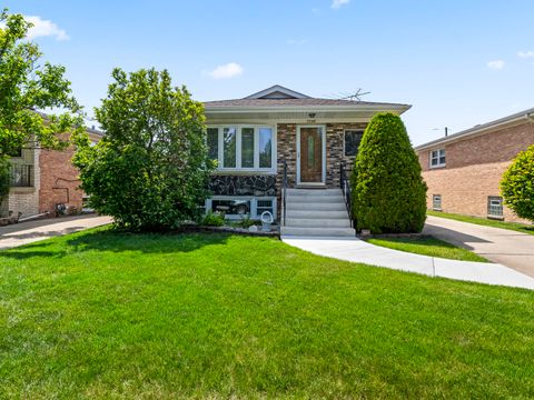 Tiny photo for 7728 Natchez Avenue, Burbank, IL 60459 (MLS # 12491730)