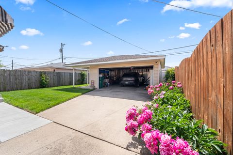 Tiny photo for 7728 Natchez Avenue, Burbank, IL 60459 (MLS # 12491730)