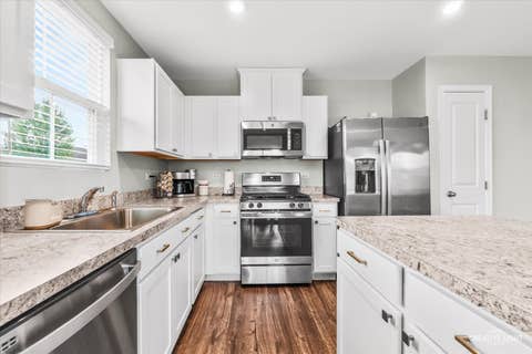 Tiny photo for 3467 Pecos Circle, Montgomery, IL 60538 (MLS # 12644556)