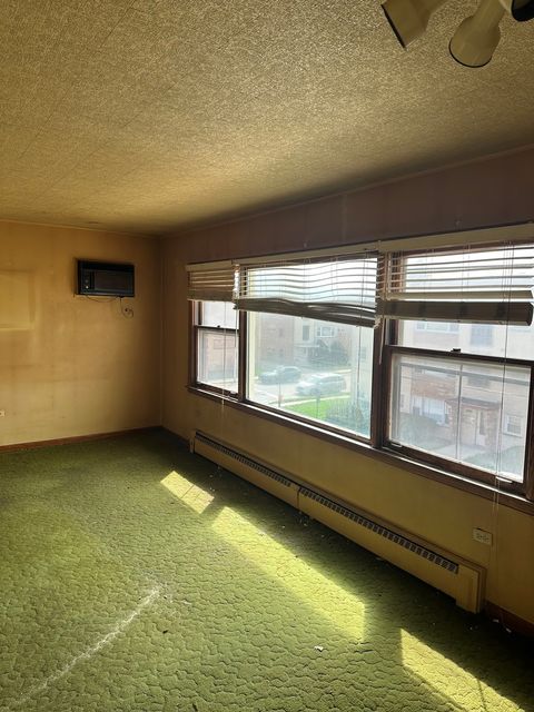 Tiny photo for 3033 Paris Avenue #303, River Grove, IL 60171 (MLS # 12615624)