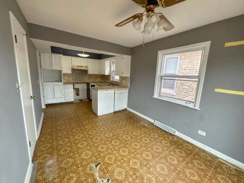 Tiny photo for 3618 1/2 Gunderson Avenue, Berwyn, IL 60402 (MLS # 12658442)