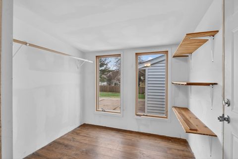 Tiny photo for 1210 Fairview Avenue, Rockford, IL 61101 (MLS # 12618718)