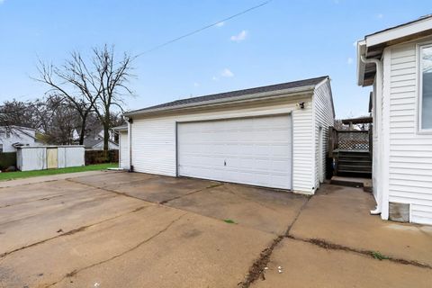 Tiny photo for 1210 Fairview Avenue, Rockford, IL 61101 (MLS # 12618718)