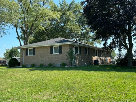 Tiny photo for 547 Hemlock Lane, Bradley, IL 60915 (MLS # 12442026)