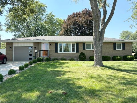 Photo of 547 Hemlock Lane, Bradley, IL 60915 (MLS # 12442026)