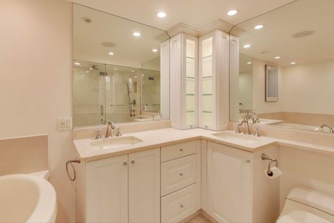 Tiny photo for 1440 N Lake Shore Drive #5D, Chicago, IL 60610 (MLS # 12576942)