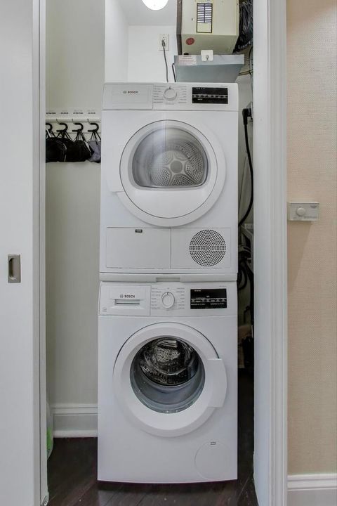 Tiny photo for 1440 N Lake Shore Drive #5D, Chicago, IL 60610 (MLS # 12576942)