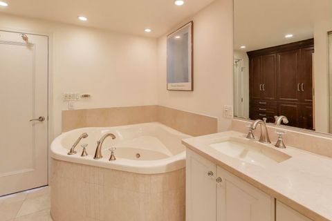Tiny photo for 1440 N Lake Shore Drive #5D, Chicago, IL 60610 (MLS # 12576942)