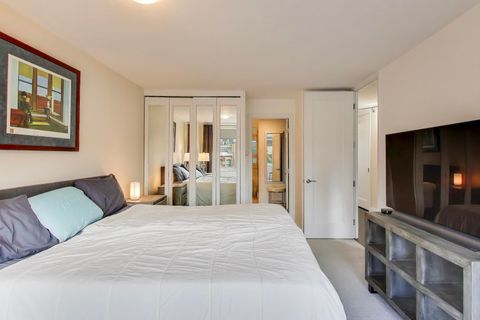 Tiny photo for 1440 N Lake Shore Drive #5D, Chicago, IL 60610 (MLS # 12576942)