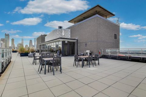 Tiny photo for 1440 N Lake Shore Drive #5D, Chicago, IL 60610 (MLS # 12576942)