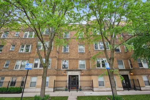 4340 N Spaulding Avenue 1 Chicago IL 60618