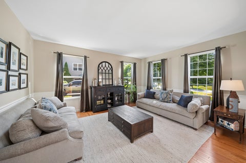 Tiny photo for 1133 Verona Ridge Drive, Aurora, IL 60506 (MLS # 12660460)