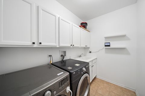 Tiny photo for 1133 Verona Ridge Drive, Aurora, IL 60506 (MLS # 12660460)