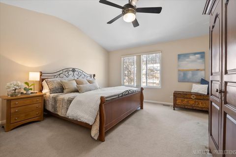 Tiny photo for 103 Locksley Drive, Streamwood, IL 60107 (MLS # 12557911)