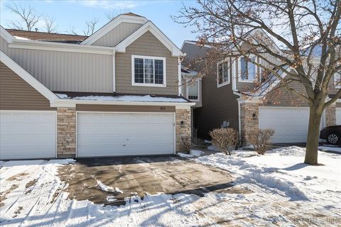 Photo of 103 Locksley Drive, Streamwood, IL 60107 (MLS # 12557911)