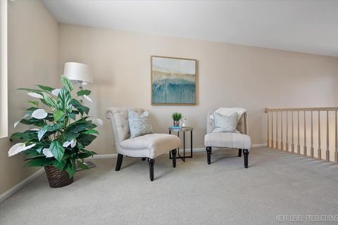 Tiny photo for 103 Locksley Drive, Streamwood, IL 60107 (MLS # 12557911)