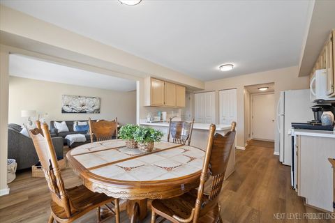 Tiny photo for 103 Locksley Drive, Streamwood, IL 60107 (MLS # 12557911)