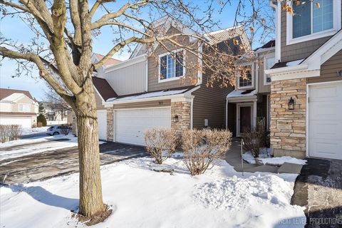 Tiny photo for 103 Locksley Drive, Streamwood, IL 60107 (MLS # 12557911)