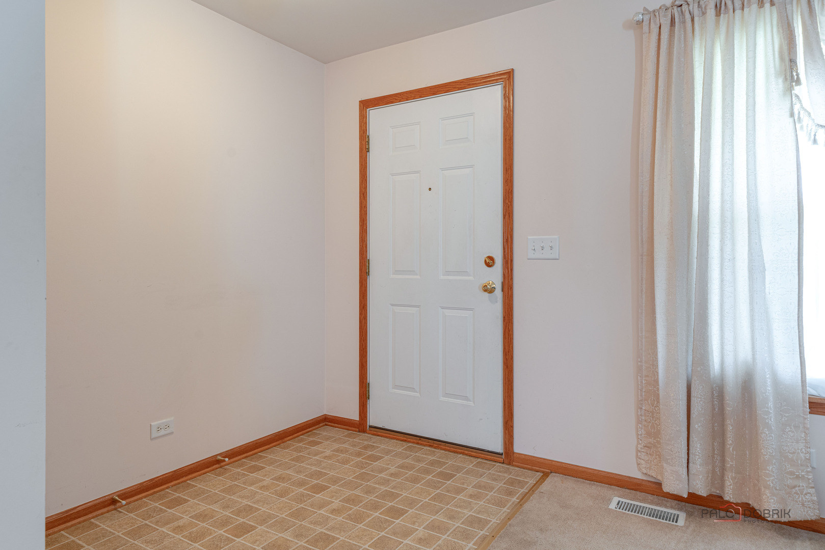 1094 Holly Drive