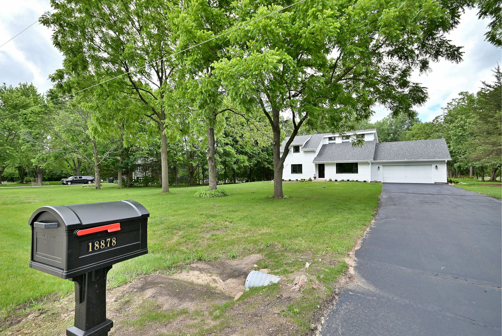 18878 Ridge Lane