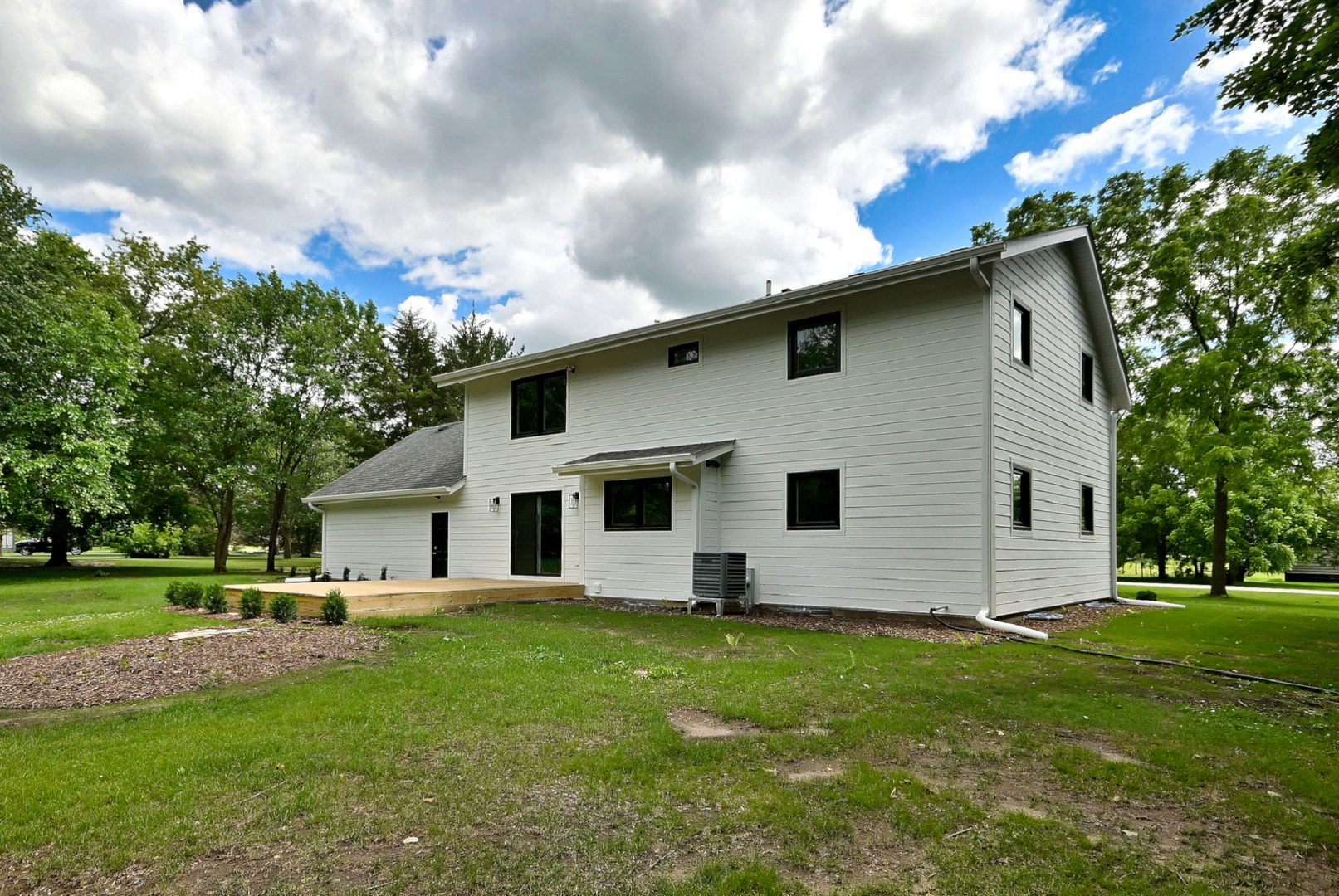 18878 Ridge Lane