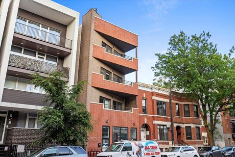 921 N DAMEN Avenue 3 Chicago IL 60622