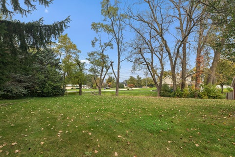 Tiny photo for 7950 Laguna Drive, Orland Park, IL 60462 (MLS # 12795787)