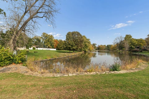 Tiny photo for 7950 Laguna Drive, Orland Park, IL 60462 (MLS # 12795787)