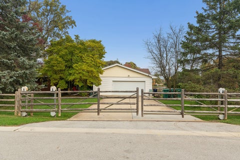 Tiny photo for 7950 Laguna Drive, Orland Park, IL 60462 (MLS # 12795787)