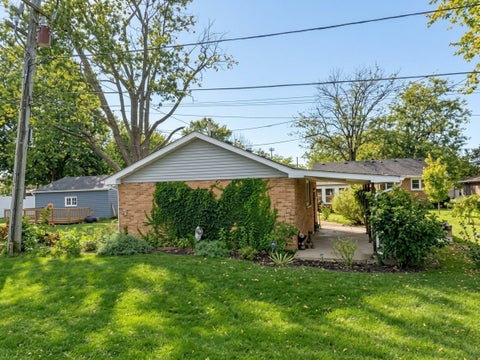 Tiny photo for 448 Dennis Avenue, Bradley, IL 60915 (MLS # 12773252)