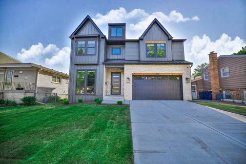 193 N Elm Street Elmhurst IL 60126