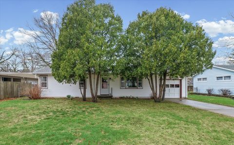 Tiny photo for 1419 Cambridge Drive, Champaign, IL 61821 (MLS # 12585772)