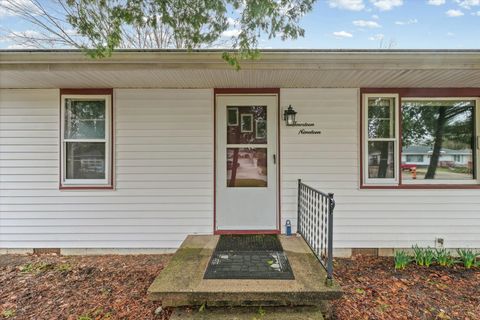 Tiny photo for 1419 Cambridge Drive, Champaign, IL 61821 (MLS # 12585772)